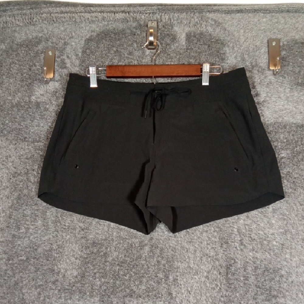Athleta Hudson Black Boardshorts Athletic Running Gym Womens 10